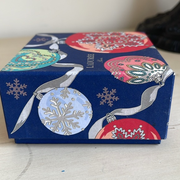 LADURÉE HOLIDAY BOX - Picture 5 of 10